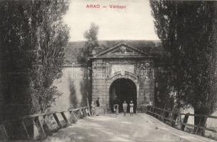 Arad Castle gate