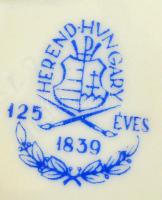 Herendi Viktória mintás porcelán ékszertartó dobozka, kézzel festett, jelzett, hibátlan, 7x7x6,5 cm