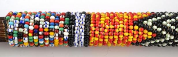 Lószőrös bot, gyöngy díszítéssel, h: 45 cm