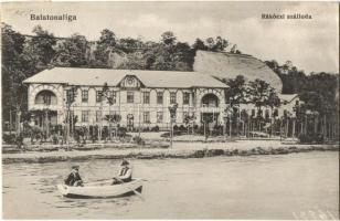 Balatonaliga, Rákóczi szálloda, csónak