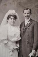 cca 1870-1900 10 db keményhátú fotó kabinetfotó méretben különféle magyar fényképészek műtermeiből