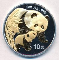 Kína 2004. 10Y Ag "Panda" részben aranyozott (1oz/0.999) T:PP  China 2004. 10 Yuan Ag "Panda" partially gilt (1oz/0.999) C:PP