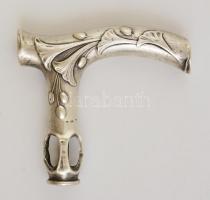 Szecessziós ezüst (Ag.) sétabot fej. Jelzett, mesterjeggyel, súlyozott, bruttó: 95 g, 10×11 cm/ Art Nouveau walking-stick silver bukcle