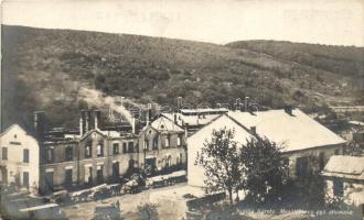 Mezőlaborc, Medzilaborce; Égő vasútállomás. Kotilla Károly felvétele, I. világháború. Hadifénykép Kiállítás / burning railway station, WWI military