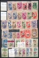 1945-1974  Okirati illetékbélyeg összeállítás 2 db közepes méretű berakólapon (8.530)