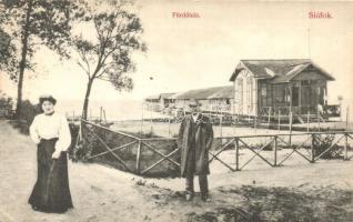 Siófok, fürdőház. Balaton áruház kiadása