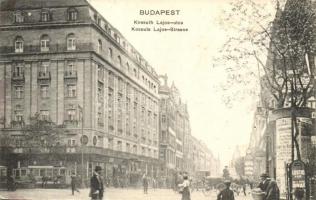 Budapest V. Kossuth Lajos utca, villamos, hirdetőoszlop (EK)