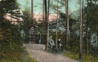 Trencsénteplic, Trencianske Teplice; Erdei kereszt, vadászok / forest monument with hunters