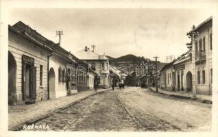 Rozsnyó, Roznava; utcakép, Kemény Géza és Gömöri üzlete / street view with shops