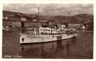 Fiume, port, SS Lorenzo Marcello