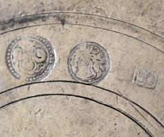 Régi ón tányér, jelzett, d: 20 cm