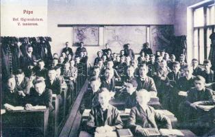 Pápa főgimnázium tanterem