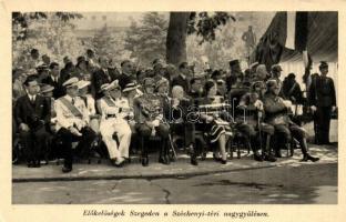 1939 Szeged, az 1919-es ellenforradalom 20 éves évfordulója. Előkelőségek a Széchenyi-téri nagygyűlésen; Takenchi, Erdmannsdorff, Gróf Vinci, Vitéz Bartha Károly, Vitéz Keresztes-Fischer Ferenc, Albrecht és József hercegek