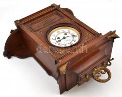 XIX. sz. vége: Herpy A. Budapest jelzett ingás falióra, szép állapotban, hibátlan zománc számlappal ...