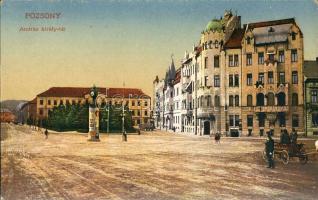 Pozsony András király square
