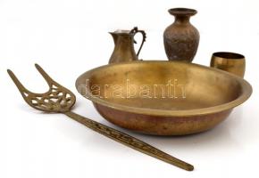 Vegyes réz tárgy tétel (mini váza, tál, stb.), 5 db, jó állapotban