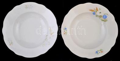 Zsolnay virágmintás porcelán mélytányérok, 2 db, matricás, jelzett, kopott, d: 24 cm