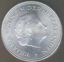 Hollandia 1970. 10G Ag "Wilhelmina Julianna" T:2
