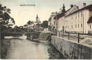 Márkusfalva, Markusovce; utcakép, híd. Foto Bierbrunner / street view, bridge (EK)