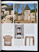 Feld István: Késő reneszánsz és kora barokk. Magyar Építészet 3. Bp.,(2002), Kossuth. Kiadói egészvá...