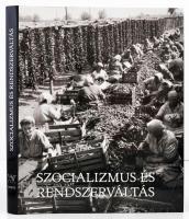 Magyarország története képekben. I-III. kötet. Szerk.: Gyurgyák János. I. kötet: A dualizmus kora. I...