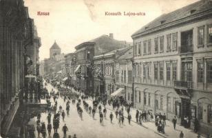 Kassa, Kosice; Kossuth Lajos utca, kerékpáros felvonulás, üzlet. László Béla kiadása / street view, shops, bicycle parade