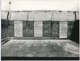 1990 Veszprém, elhagyott orosz laktanya, 11 db vintage fénykép a Képes7 archívumából, Fotó: Kerekes ...