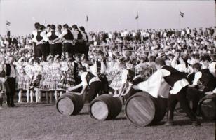 cca 1978-1983 Kecskeméti tornaünnepély, Széchenyi szobor avatás, használt cikk piac, felvétel soroza...