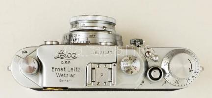 1949 E. Leitz Leica IIIc fényképezőgép, Summar f=5cm 1:2 objektívvel, erdeti bőr tokjában, eredeti h...