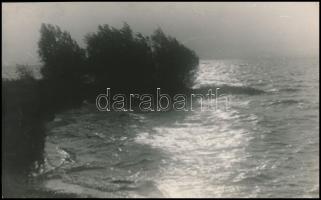 Váli Gábor: Balaton, Mátra. 2 db jelzett vintage fotó. 24x15 cm