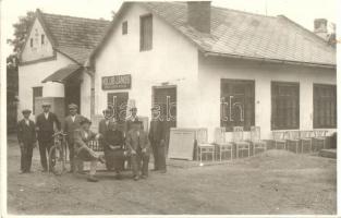 1935 Szarvas, Holub János épület- és bútor asztalos üzlete, kerékpár. Róth B. photo