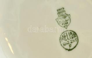 Zsolnay virágmintás tejhabosító, matricás, jelzett, kopásokkal, m: 16,5 cm