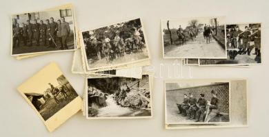 cca 1942 18 db magyar katonákat ábrázoló fénykép vegyes élethelyzetekben, laktanyai körülmények között. 6x9 cm