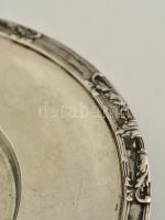 Ezüst(Ag) címeres kerek tálka, jelzett, d: 15 cm, nettó: 153 g