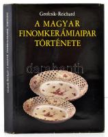 Grofcsik János-Reichard Ernő: A magyar finomkerámiaipar története. Bp., 1973, Finomkerámiaipari Művek-Szilikátipari Központi Kutató és Tervező Intézet. Kiadói egészvászon-kötés, kiadói kissé papír védőborítóban.