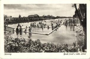 Karcag-Berekfürdő, strand a villa sorral, fürdőzők (EK)