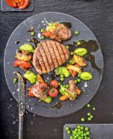 A nagy húskönyv. Sertés&marha színe-java. Bicske, 2016, Spar. Kiadói kartonált papírkötés