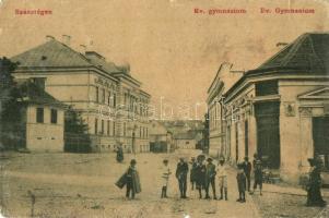 16 db RÉGI történelmi magyar városképes lap érdekesebb lapokkal, vegyes minőség / 16 pre-1945 histor...