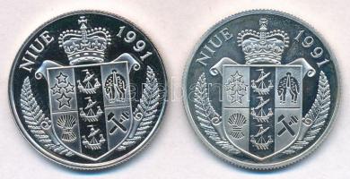 Niue 1991. 5$ Ag "Labdarúgó VB 1994" + 1991. 10$ Ag "Olimpia 1992" T:PP ujjlenyo...