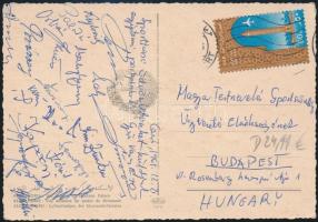1965 Győri Vasas ETO labdarúgócsapat játékosainak (Keglovich, Povázsay, Orbán, stb.) aláírása Egyiptomból, MTSE elnökségének címzett képeslapon
