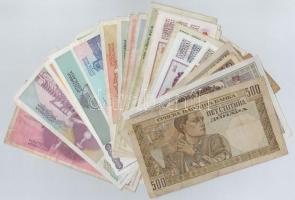 Jugoszlávia vegyes bankjegy tétel (42xklf) T:I-III
Yugoslavia mixed banknote lot (42xdiff) C:UNC-F