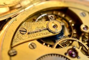 Longines duplafedelű 14K arany zsebóra, szép, működő állapotban, A tok súlya 42g, a zsebóra összesen...