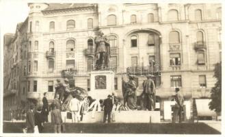 1930 Budapest XI. Szent Imre szobor felavatási ünnepsége. photo