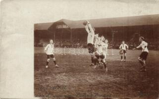 ~1910 Budapest VIII. Hungária út, MTK pálya, Zsák Károly magas labdát véd / Hungarian football player, goalkeeper. photo  (EK)