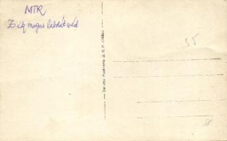 ~1910 Budapest VIII. Hungária út, MTK pálya, Zsák Károly magas labdát véd / Hungarian football playe...