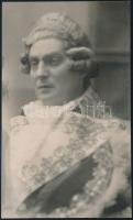 Abonyi Géza(1894-1949) színész, egyetemi tanár hátoldalon aláírt fotója, 14x8,5 cm