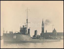 cca 1916 2 db olasz hadihajót ábrázoló fotó. Indomito, ID / Two Italian warship photos   24x18 cm