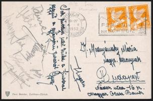 1932 A Hungária labdarúgó csapat tagjainak aláírása képeslapon Mednyánszky Mária 18-szoros asztalitenisz válogatott részére, Cseh II. Újvári, Mandl, Hauser, Weber, Kalmár, Hirzer, Titschka, / Autograph signed postcard of Hungarian football team