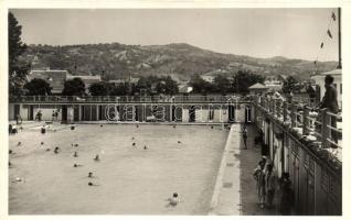 Esztergom - 3 db régi városképes lap: Hotel Szent István fürdő szálloda és éttermek (Wenesz János), ...