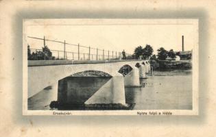 Érsekújvár, Nové Zámky; Nyitra folyó a híddal. W. L. Bp. 436. / Nitra river with the bridge (EK)